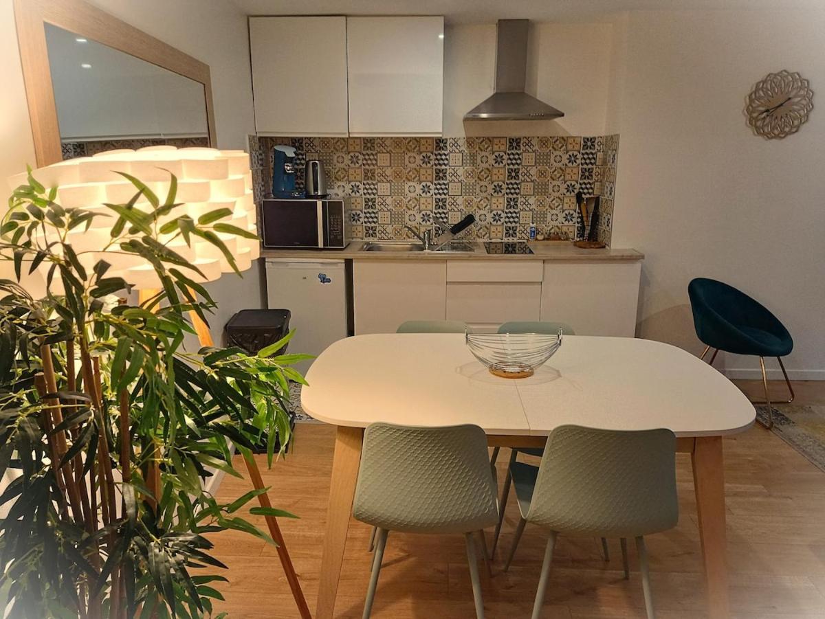 Apartment Paris & - Les Bords De Marne
